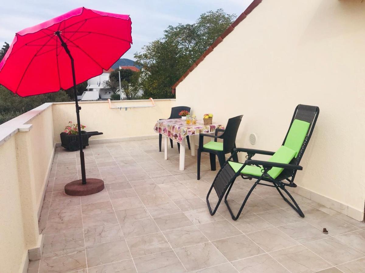 Apartmani Luiza Црес Екстер'єр фото